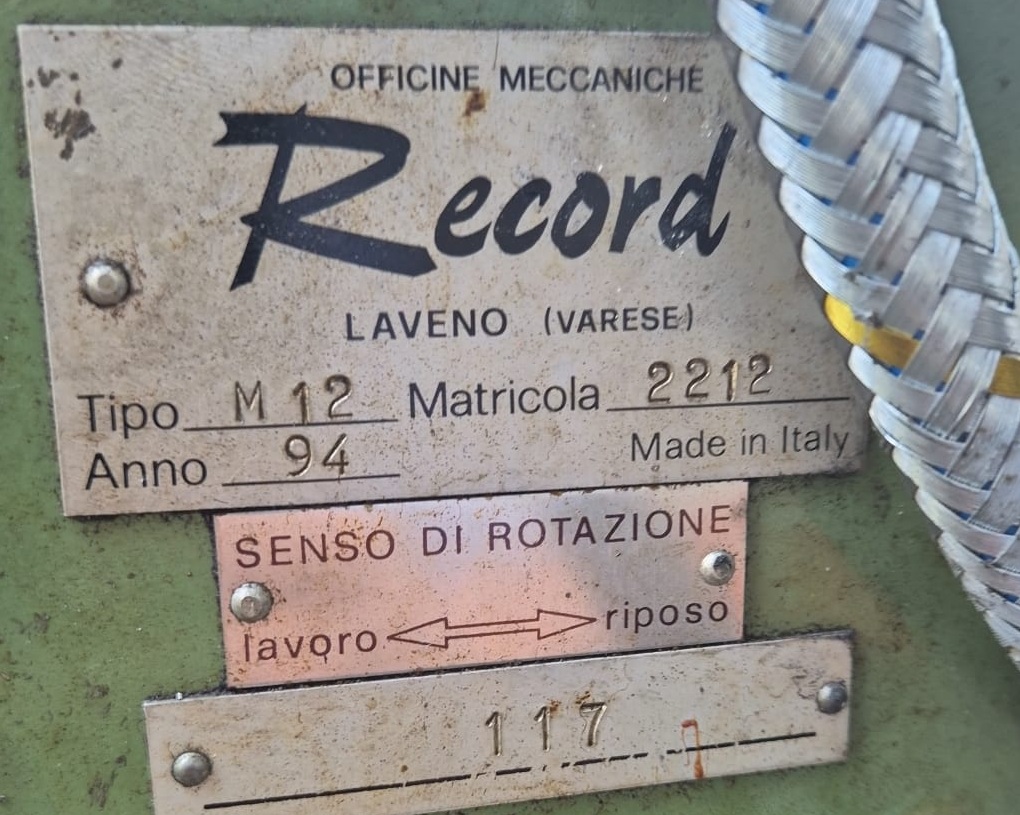 Maschiatrice a colonna Record